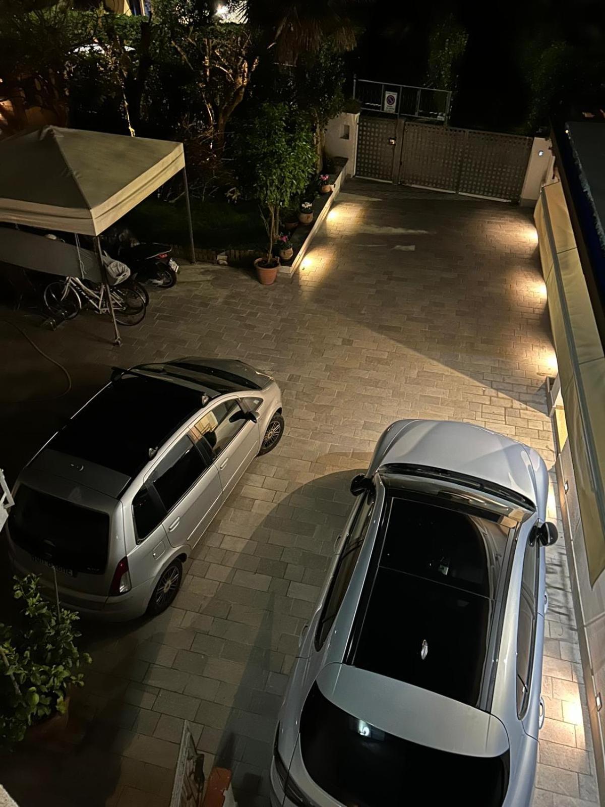 Happy King Apartamento Lido di Camaiore Exterior foto