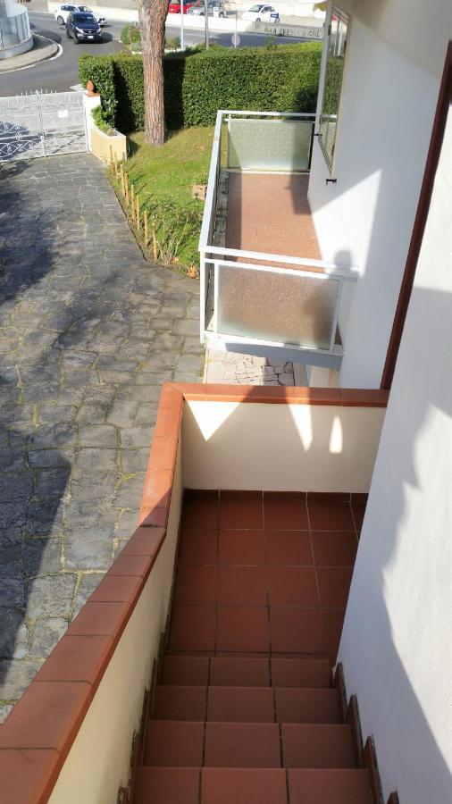 Happy King Apartamento Lido di Camaiore Exterior foto